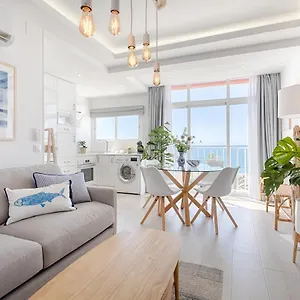 Hanami Avenida De Espana Sea Front Apartment Estepona